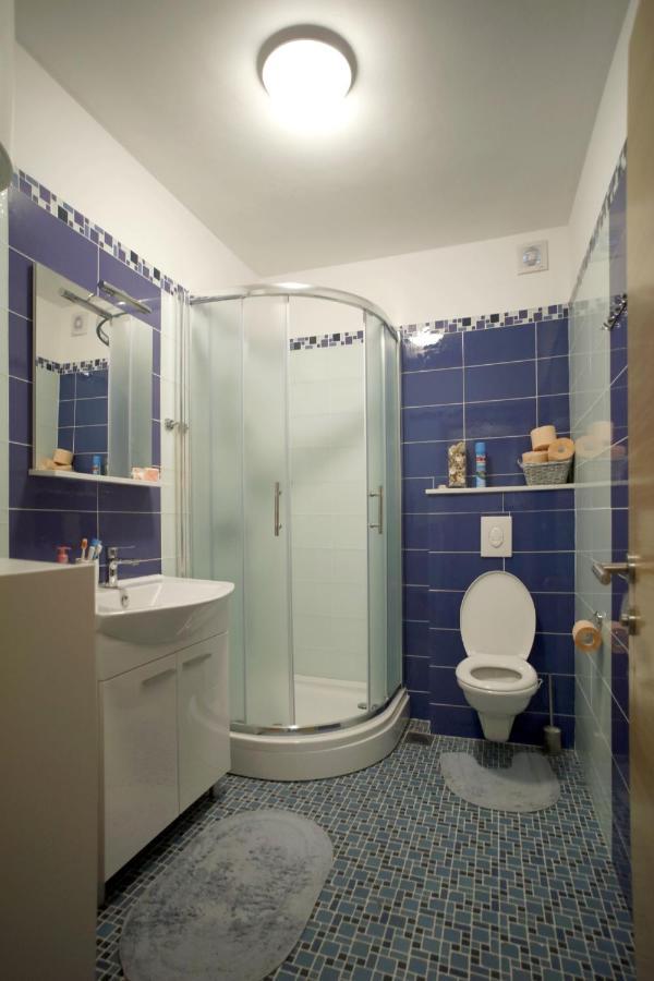 Appartamento Apartman Kovacic Drage Esterno foto