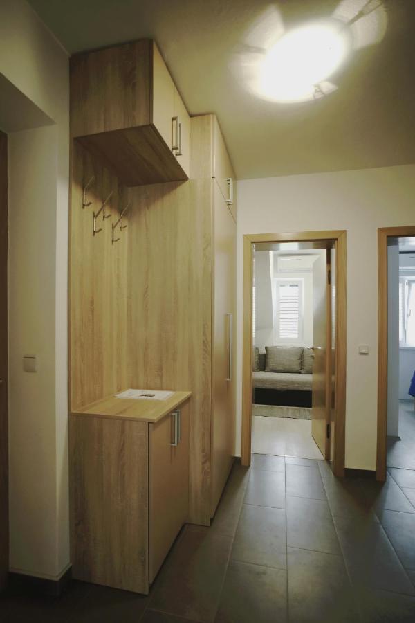 Appartamento Apartman Kovacic Drage Esterno foto